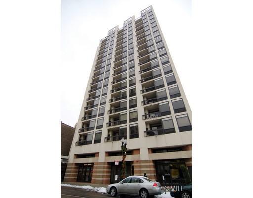 1212 N Wells St. #1305, Chicago, IL 60610