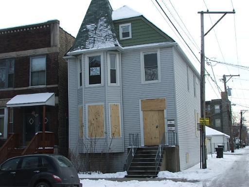 63 E 68th St., Chicago, IL 60637