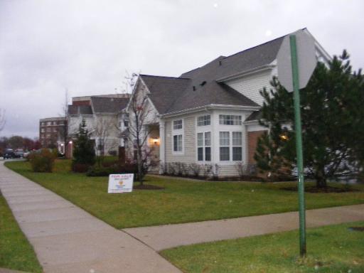 2085 Cambria Ct., Northbrook, IL 60062