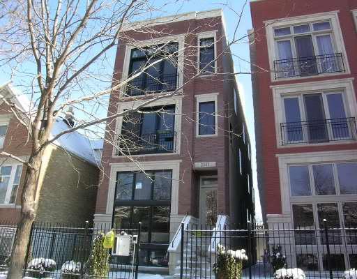 2233 N Leavitt St. #1, Chicago, IL 60647