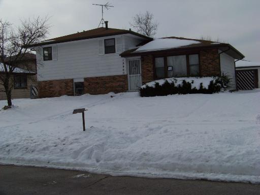 19900 Brook Ave., Lynwood, IL 60411