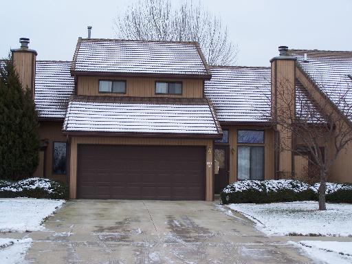 1201 B Lakewood Dr. #B, Morris, IL 60450