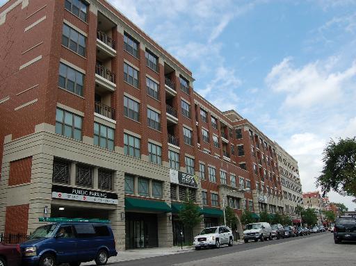 3140 N Sheffield Ave. #701, Chicago, IL 60657