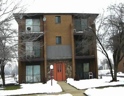 2600 E Goodrich Ave. #4, Burnham, IL 60633