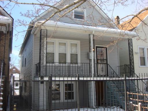 8424 S Colfax Ave., Chicago, IL 60617