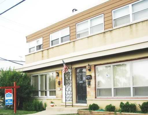 8800 N Wisner St. #D, Niles, IL 60714