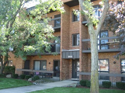 8455 W Lawrence Ave. #3D, Chicago, IL 60656