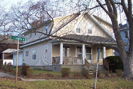 194-96 N 4th Ave., Kankakee, IL 60901