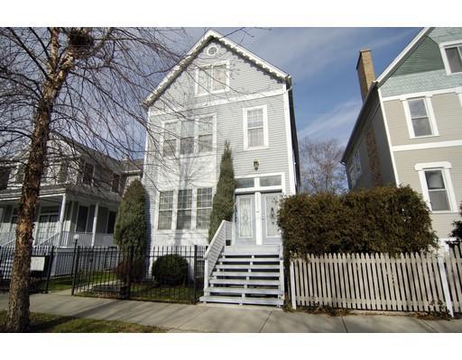 1232 W Nelson St. #2R, Chicago, IL 60657