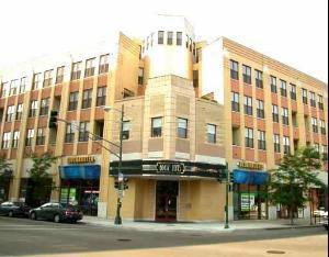 1645 W School St. #212, Chicago, IL 60657