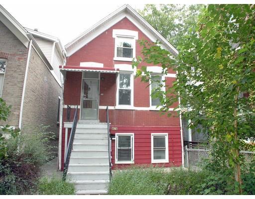 2072 N Hoyne St., Chicago, IL 60647