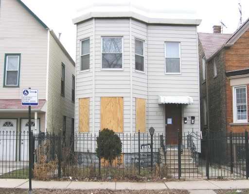 1626 N Central Park Ave., Chicago, IL 60647