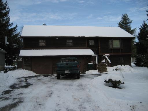1406 W Northeast Shore Dr., Mchenry, IL 60051