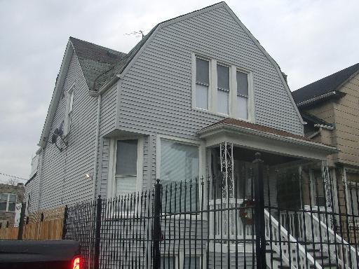 2202 N Central Park Ave., Chicago, IL 60647