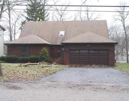 822 Oceola Dr., Algonquin, IL 60102
