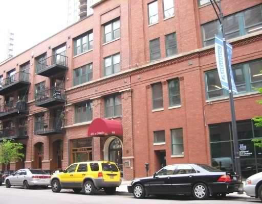 420 W Ontario St. #402, Chicago, IL 60654
