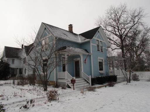 707 Haish Blvd., Dekalb, IL 60115