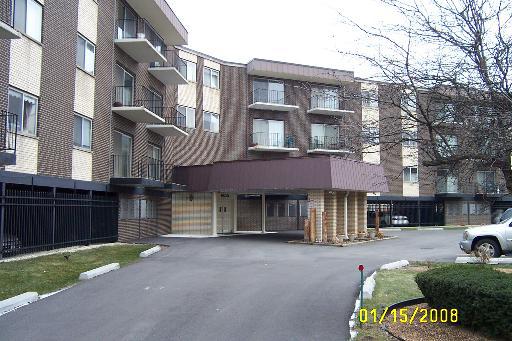 9820 S Pulaski Rd. #123, Oak Lawn, IL 60453