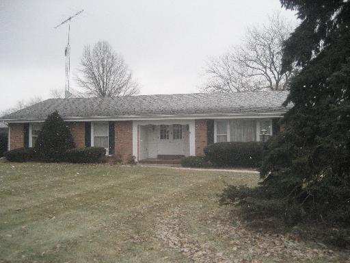 15056 Willow Run Dr., Dekalb, IL 60115