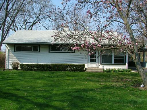 800 Rolling Dr., Lisle, IL 60532