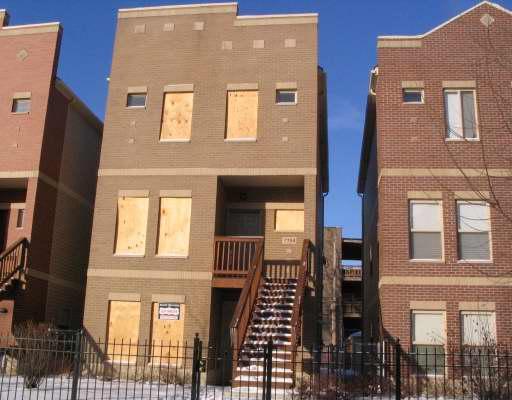 7754 S Peoria St., Chicago, IL 60620