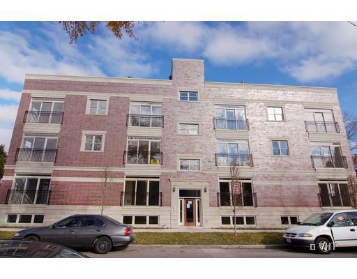 1902 N Spaulding Ave. #1E, Chicago, IL 60647