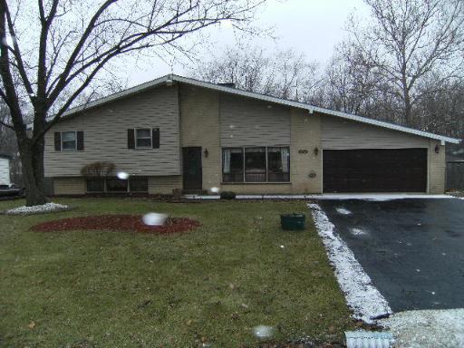 223 Roberts Rd., New Lenox, IL 60451