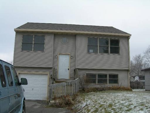 7404 Hiawatha Dr., Wonder Lake, IL 60097