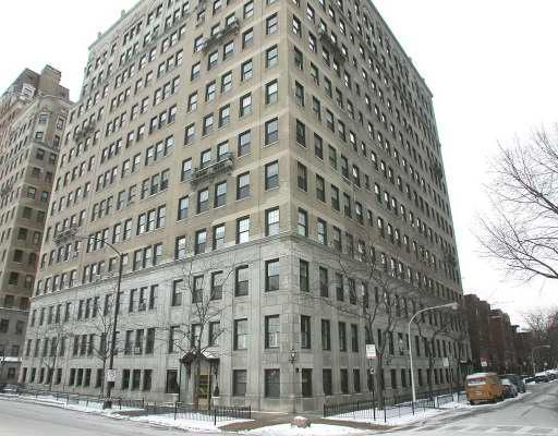 3534 N Lake Shore Dr. #12C, Chicago, IL 60657