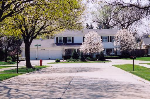 2915 Shannon Rd., Northbrook, IL 60062