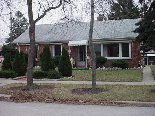 8421 N Mansfield Ave., Morton Grove, IL 60053