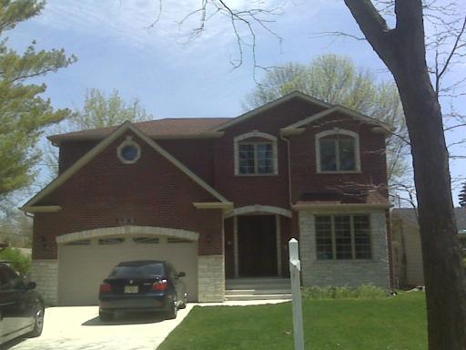 9643 Karlov Ave., Skokie, IL 60076