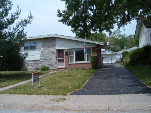 13534 S Short Dr., Crestwood, IL 60445