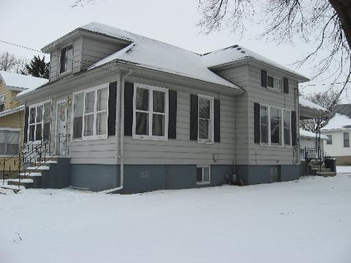 1922 Pulaski St., Peru, IL 61354