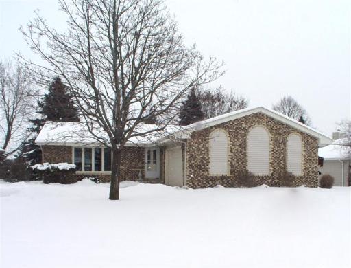 3733 Flambeau Dr., Rockford, IL 61114