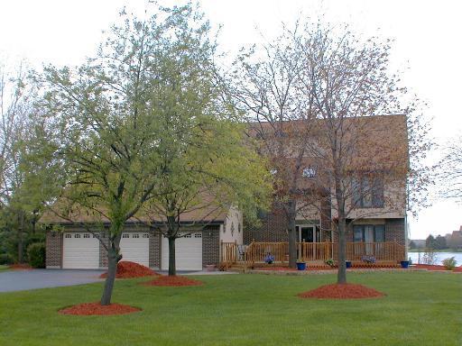 22846 W Lochanora Dr., Hawthorn Woods, IL 60047