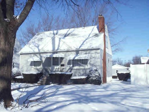975 Park Dr., Kankakee, IL 60901