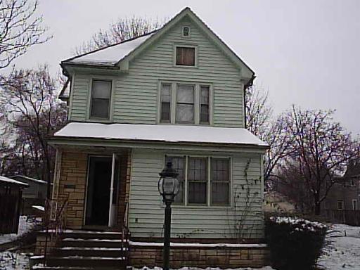 733 S Myrtle Ave., Kankakee, IL 60901