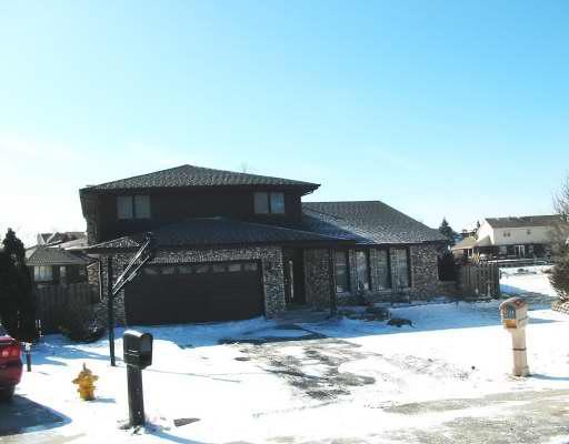 9724 S Meryton Ct., Palos Hills, IL 60465