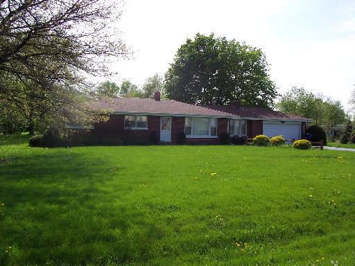 3215 Bristol Ridge Rd., Yorkville, IL 60560