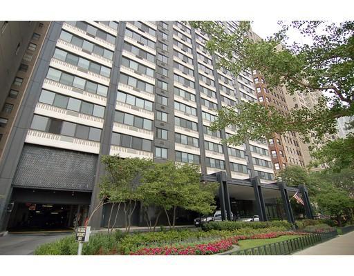 1440 N Lake Shore Dr. #8G, Chicago, IL 60610