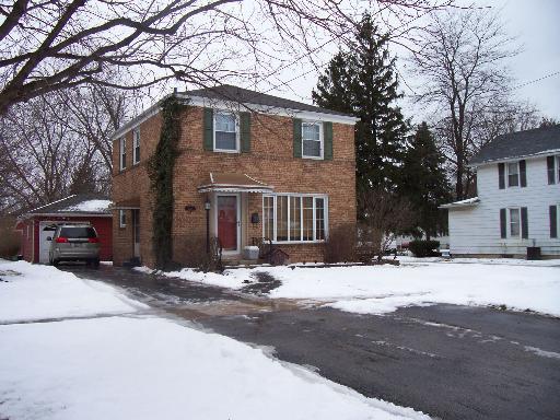 126 S Washington St., Lockport, IL 60441
