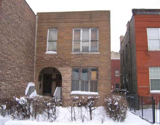 3356 W Le Moyne St., Chicago, IL 60651