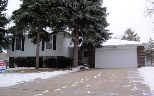 9S149 Cumnor, Downers Grove, IL 60516