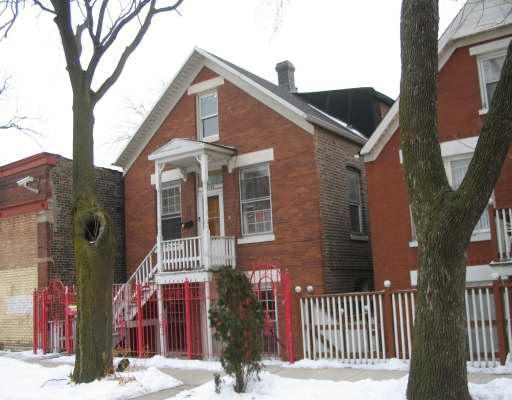 2609 W 25th St., Chicago, IL 60608
