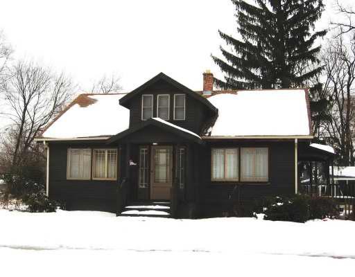 787 Euclid Ave., Glen Ellyn, IL 60137