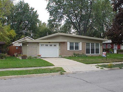 321 Shawnee St., Park Forest, IL 60466
