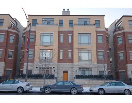 3442 N Ashland Ave. #2S, Chicago, IL 60657