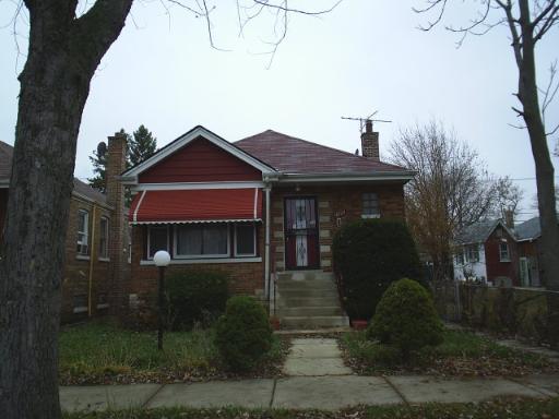 10222 S Carpenter St., Chicago, IL 60643