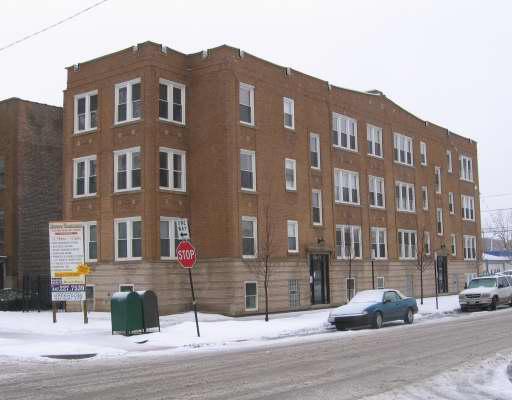 4749 W Roscoe St. #1, Chicago, IL 60641